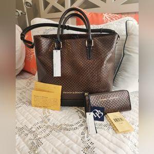 Embossed Dooney and Bourke Set **RARE** NWT